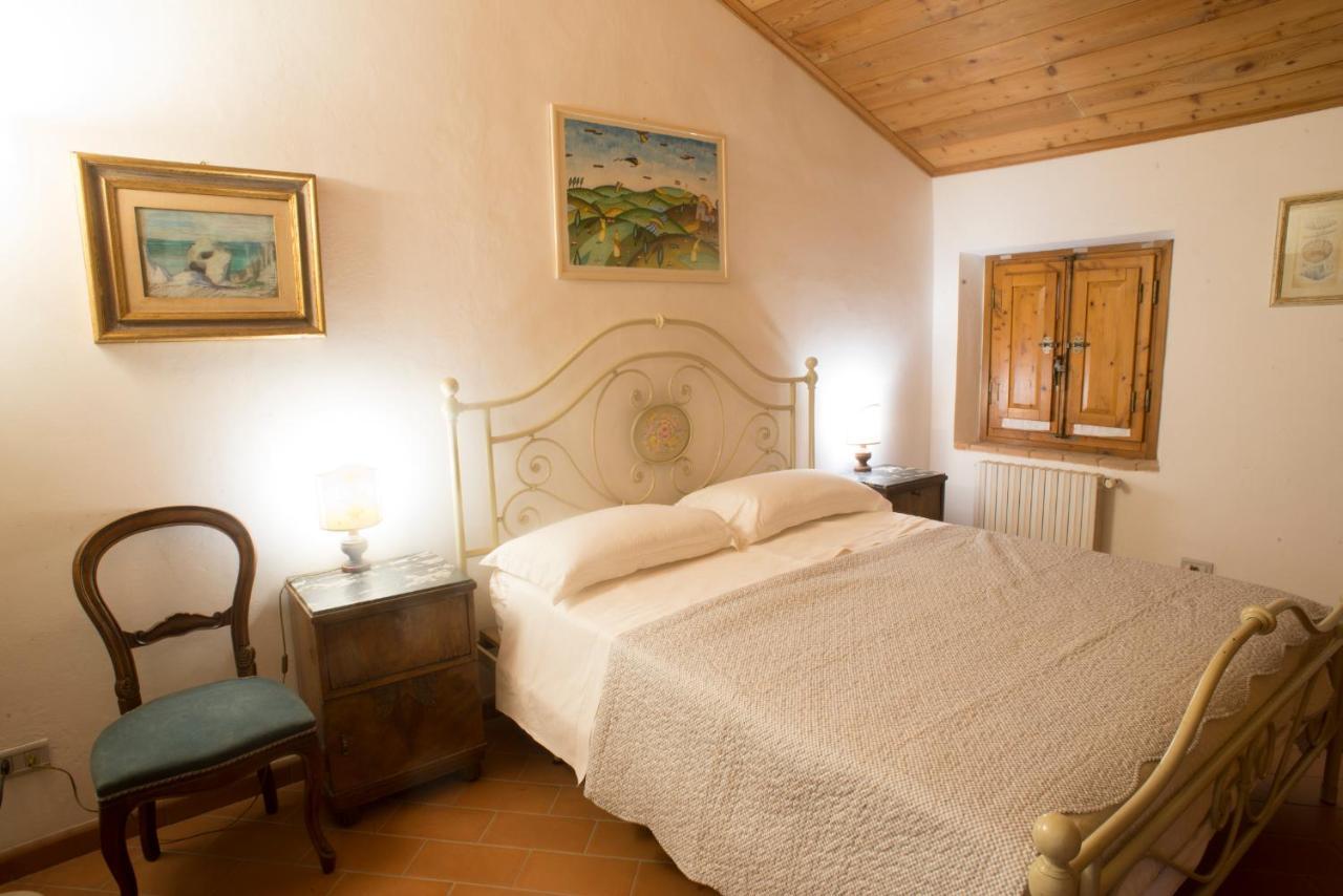 Le Poggiole B&B Fiano  ภายนอก รูปภาพ