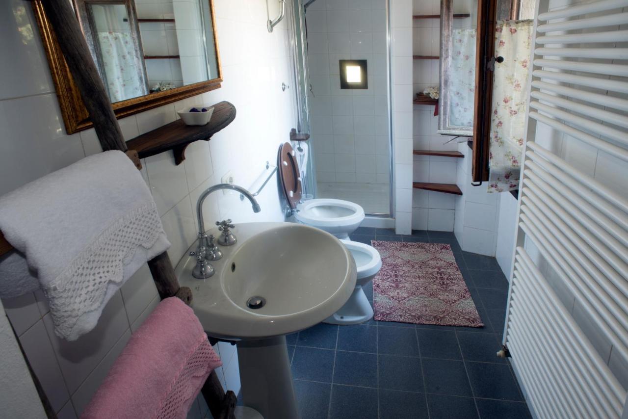 Le Poggiole B&B Fiano  ภายนอก รูปภาพ