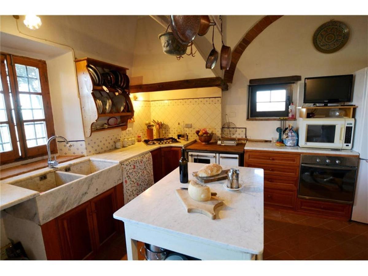 Le Poggiole B&B Fiano  ภายนอก รูปภาพ